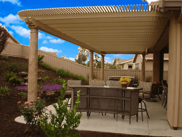 Duralum Weatherwood Phoenix lattice patio cover with dappled shade